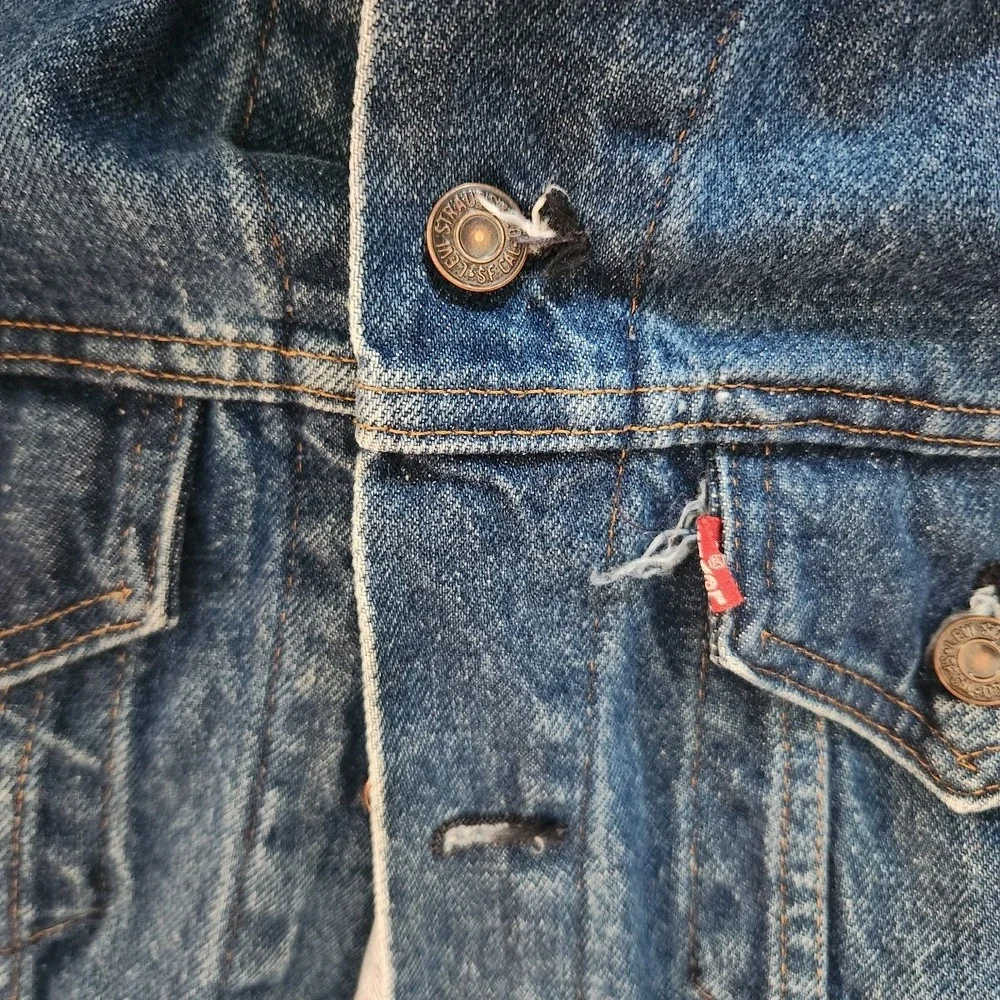 Levis this classic